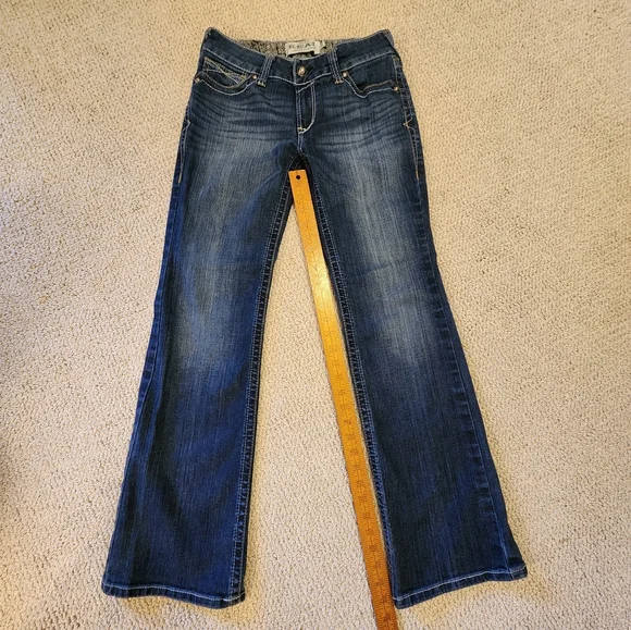 ARIAT R.E.A.L ☆ Women's Blue Jeans Used But In Great Condition. No Flaws - Picture 13 of 13